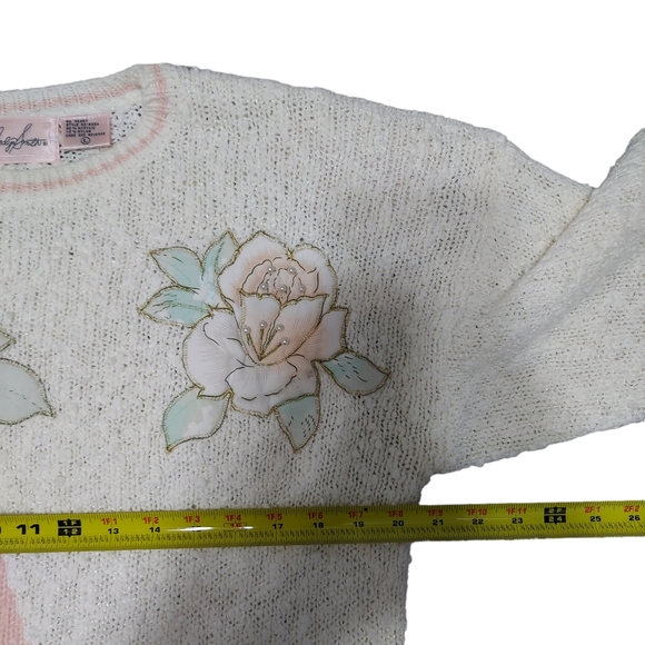 Jaclyn Smith VTG Knit Sweater Women's Large Beaded Floral Cream Pink Long Sleeve - Picture 4 of 16